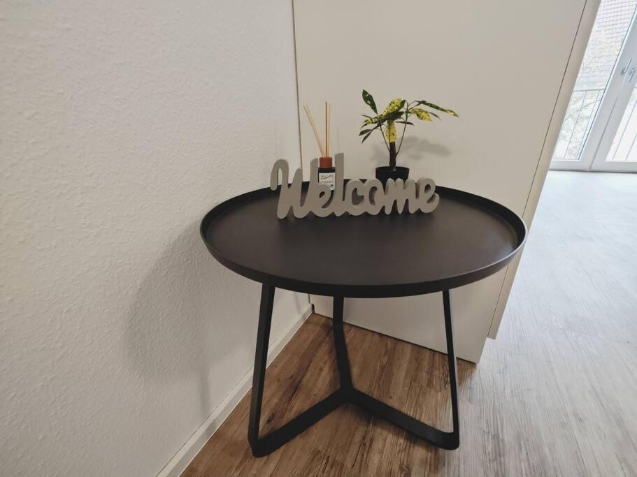 Ticasa Wave-Zentral-Outlet-Aufzug-Stylisch-Unique Metzingen  Ngoại thất bức ảnh